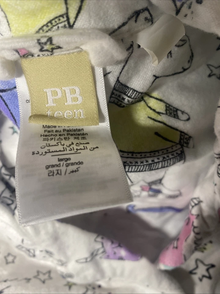 Juego de pijama PB Teen Pottery Barn Unicorn At Hear talla grande excelente estado. Foto 3 de 4