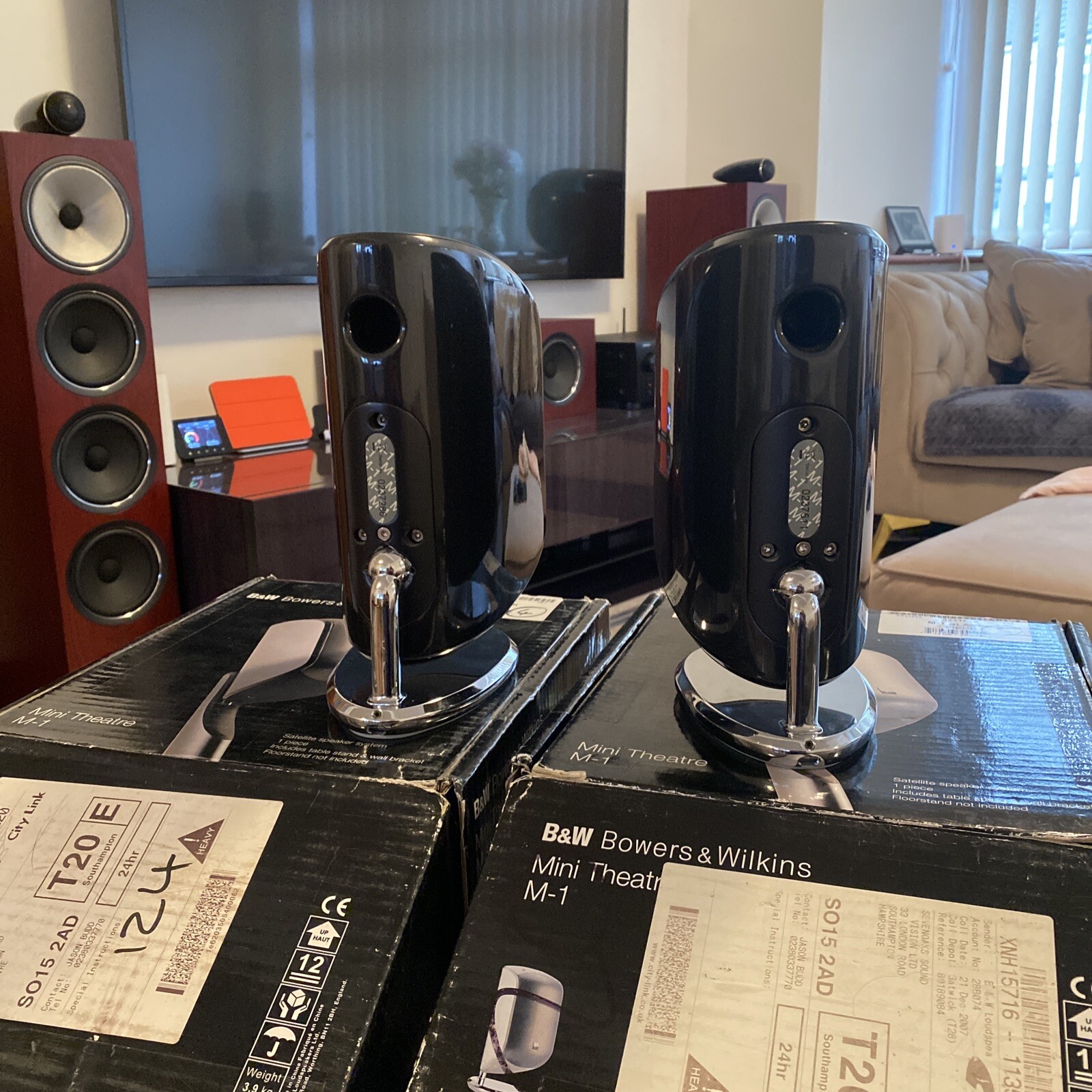 B&W M1 Home Cinema Hifi Surround Sound Speakers High Gloss Black Pair