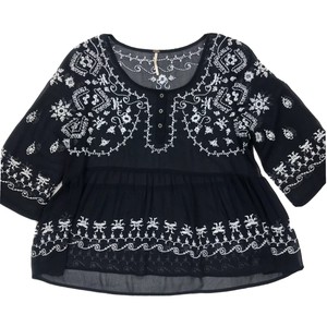 white embroidered peasant blouse