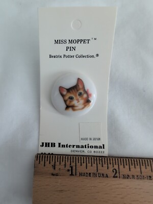 New Vintage 1976 Peter Rabbit Collection 1.5'' Pin Miss Moppet cat ~BeatrixPotter