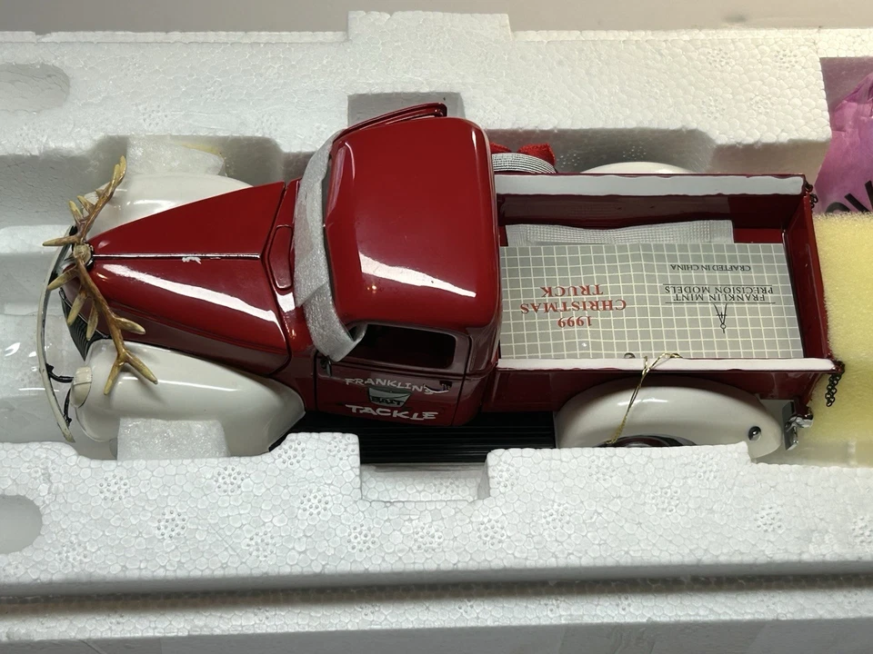 Franklin Mint 1940 Ford Pickup 1999 Christmas Truck 1:18 Die Cast B11YQ20 - Image 4 of 4