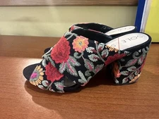 Sole Society Luella Embroidered Floral Criss Cross Heeled Open Toe Sandals 8