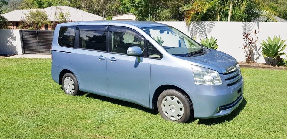 2010 Toyota Wheelchair Vehicle - Noah / Voxy with Wheelchair Sloper and Ramp - image 3 of 4