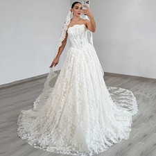 Luxury Lace Wedding Dresses Off Shoulder Sleeveless Sequins Applique Bridal Gown