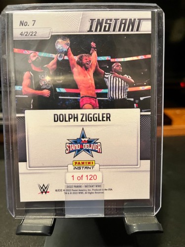 2022 WWE Panini Instant - Choose your card - Base, Versicolor (# of 5) or Black - Picture 18 of 72