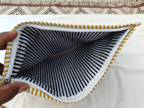 Quilted CottonFlat Zipper Pouch with Vibrant Pattern - Picture 7 of 23