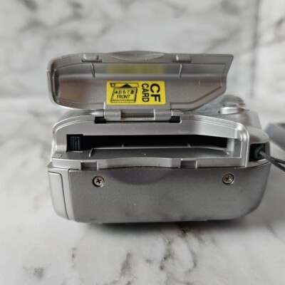Nikon COOLPIX 3100 シルバー⭐︎新品単三電池付き Amazon | Nikon COOLPIX 3100 | Nikon | コンパクト