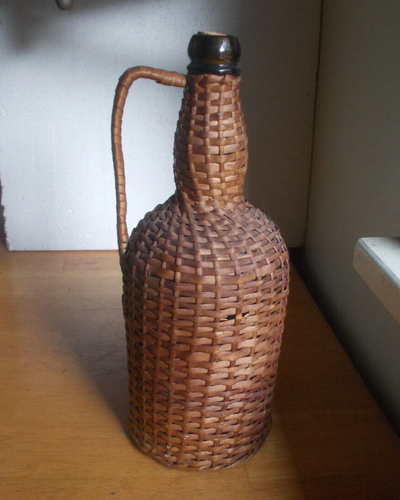 1880s BLACKGLASS LIQUOR BOTTLE WITH ORIGINAL WICKER WOVEN COVERING & HANDLE - Picture 2 of 7