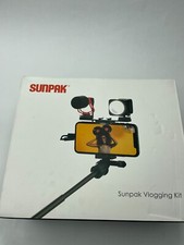 Sunpak - Vlogging Kit with Cardioid Microphone  LED Video Light for Smartphones