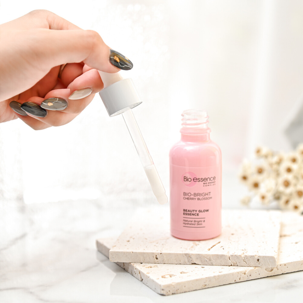 BIO ESSENCE Bio-Bright Cherry Blossom Beauty Glow Essence 30ml | eBay