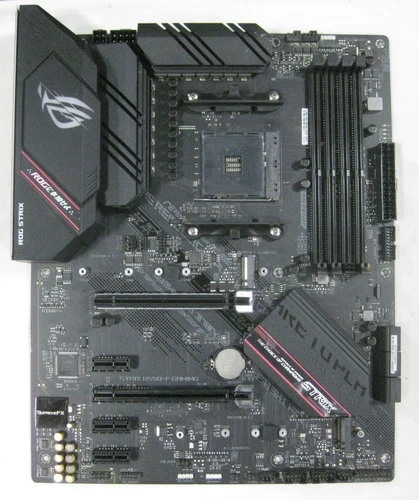 ASUS ROG STRIX B550-F GAMING / Blende / Sockel AM4 / DEFEKT
