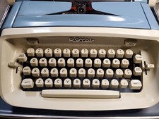 Vintage ROYAL Safari Typewriter, Blue, Working in Original Case w/Manual thumbnail