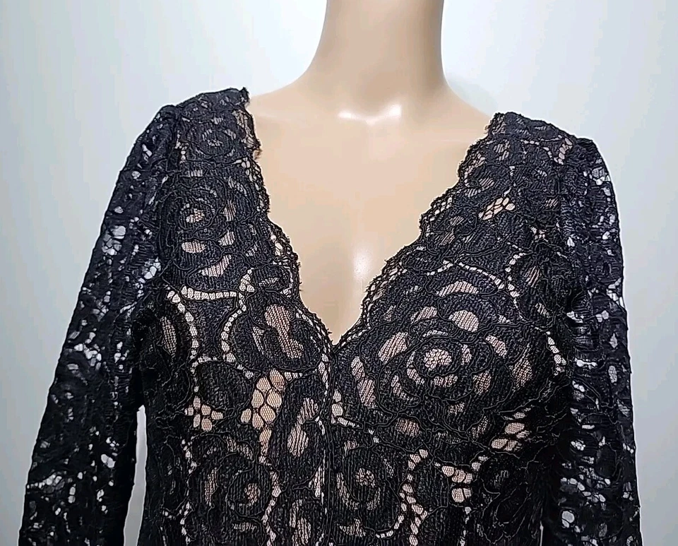 Vera Wang Black Lace Cocktail Dress Size 2 NWT - Image 2 of 4