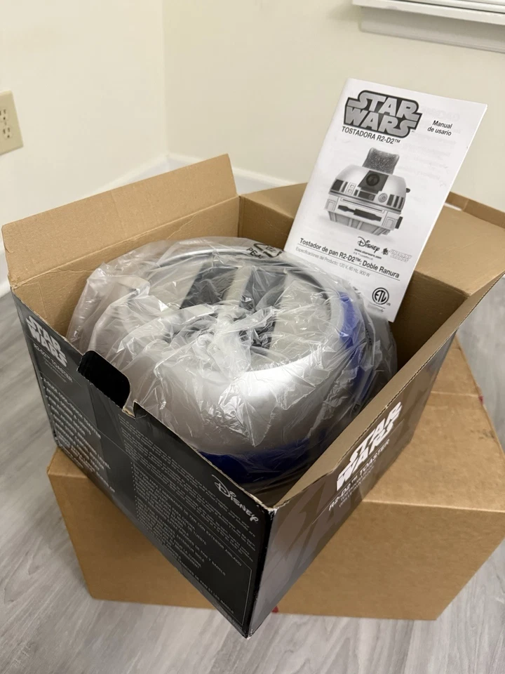 Tostadora Star Wars R2-D2 Disney Uncanny Brands 2 rebanadas con sonidos activos Foto 3 de 4