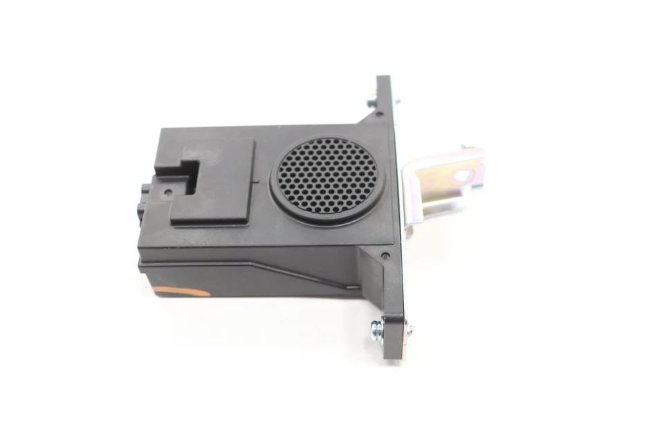 Nissan Titan 2021 alarma Foto 4 de 4