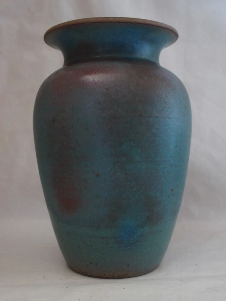 ANCIEN VASE EN GRES /signé - Photo 4/4