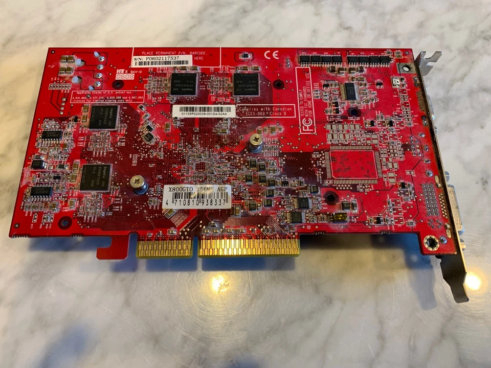 Tarjeta gráfica PowerColor Radeon X800 GTO AGP Foto 3 de 4