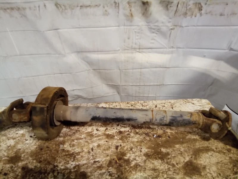 Rear Drive Shaft Gasoline Manual Fits 75-78 81-84 VOLVO 240 SERIES 613301 - Image 2 of 4