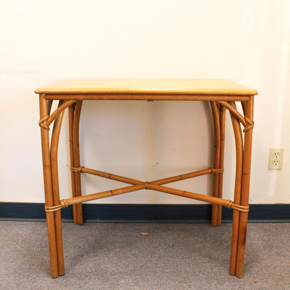 Juego de mesa auxiliar y 2 sillas de bambú Heywood Wakefield vintage de mediados de siglo moderno Foto 2 de 4
