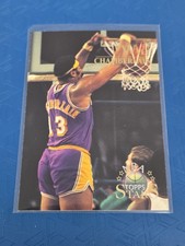 1996-97 Topps Stars #9 Wilt Chamberlain Los Angeles Lakers BASKETBALL Card 1K