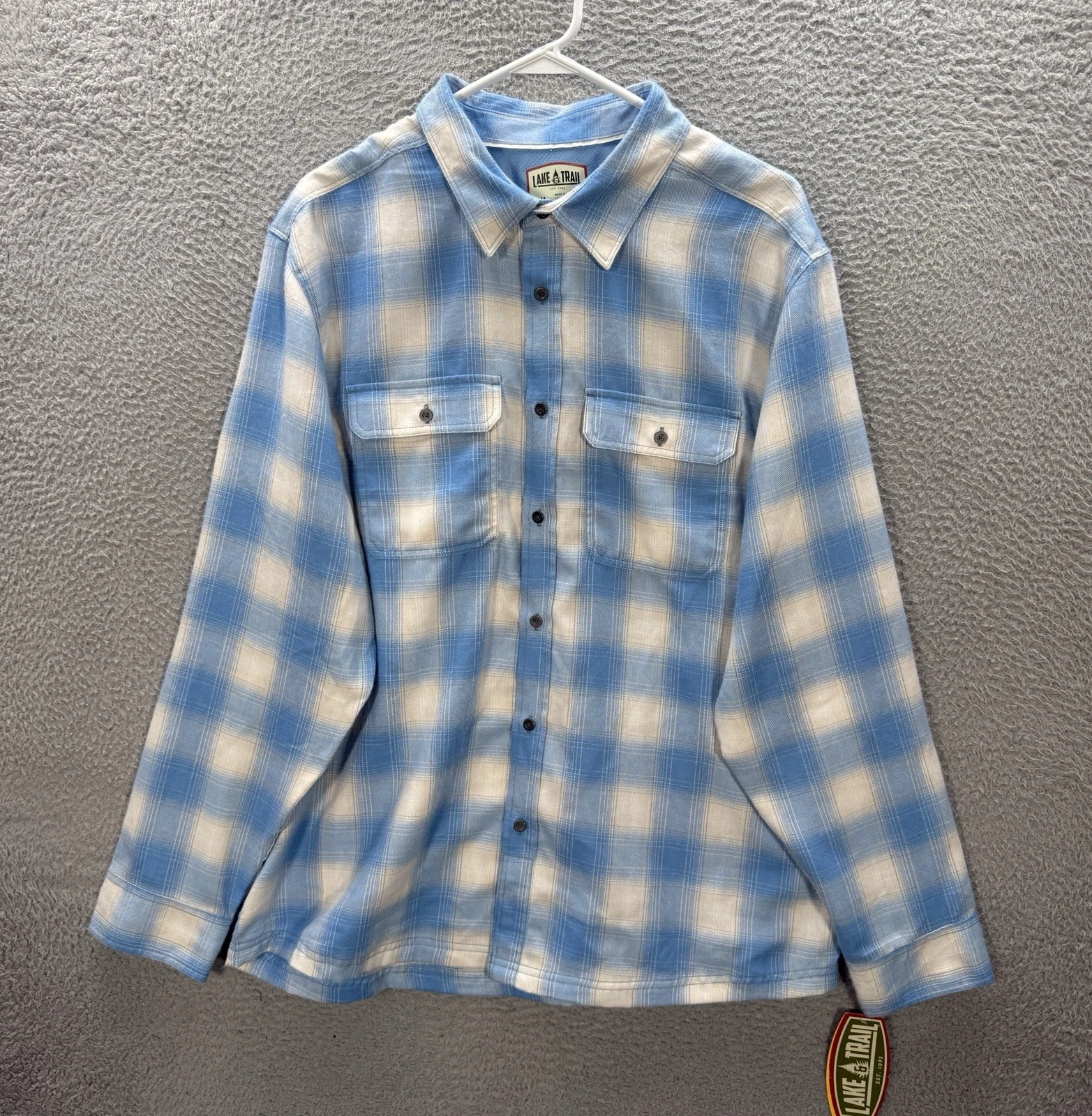 Lake & Trail Shirt Adult XL Blue White Plaid Flannel Outdoors Workwear Chore NEW