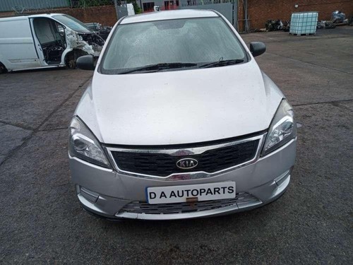 KIA CEED FUEL TANK 1.6L Diesel 07-12 - Picture 4 of 6