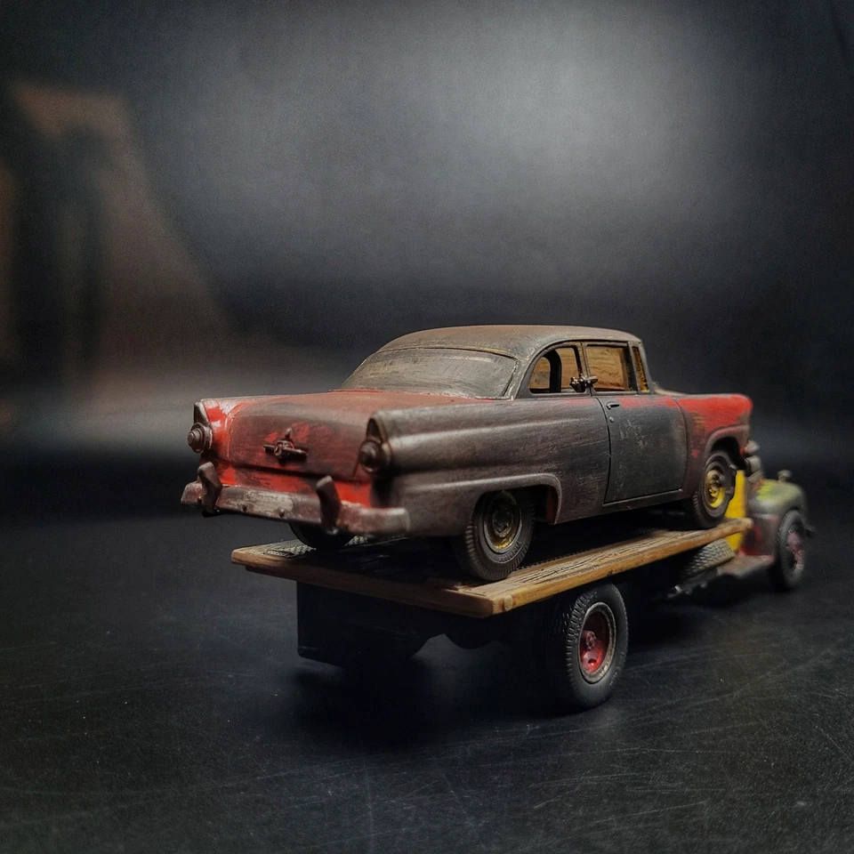 1:34 Weathered Junkyard  Rusty Ford 1956 Stock Car & 1951 F-6 Flatbed Truck 1:34 - Image 3 of 4