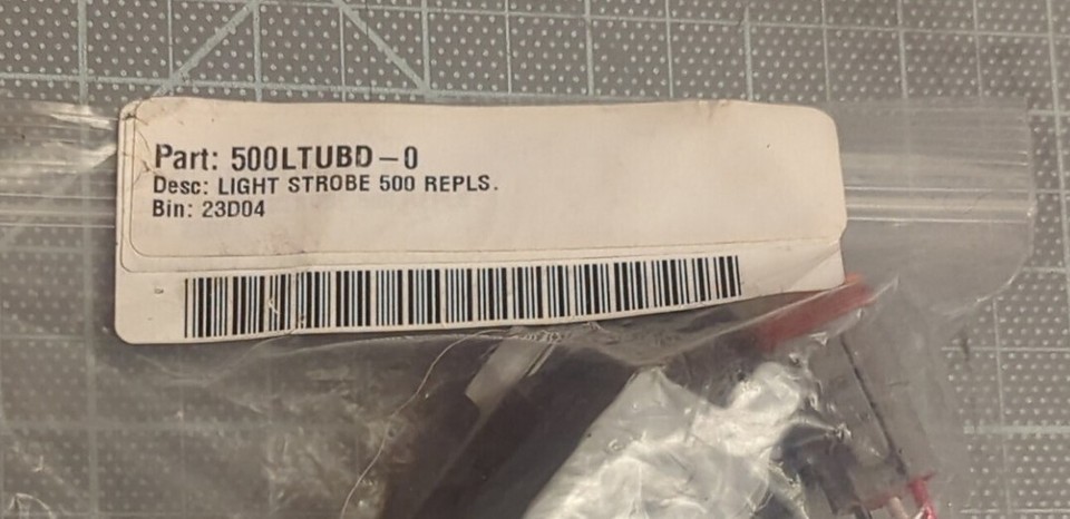 Stroboscope/réflecteur Linéaire Whelen 02-0363292-01A 500 - Neuf - Pour Véhicules D'urgence