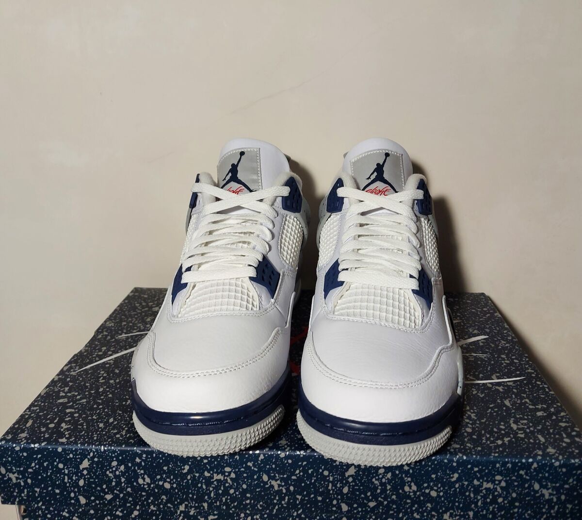Jordan 4 Retro Midnight Navy DH6927-140 Authentic Men's Size Jordan 4 Retro Midnight Navy DH6927-140 Authentic Men's Size