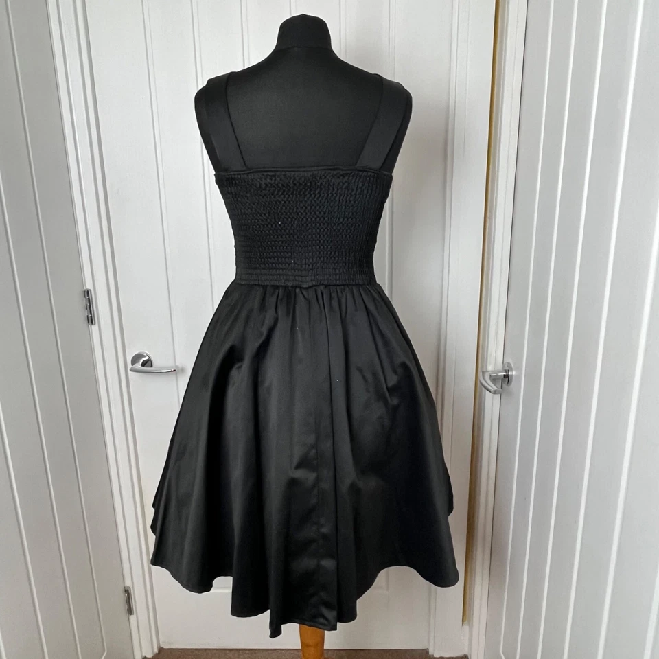 Vestido de noche de fiesta negro y plateado QUIZ - talla 8 - fiesta con cuentas y lentejuelas Foto 4 de 4