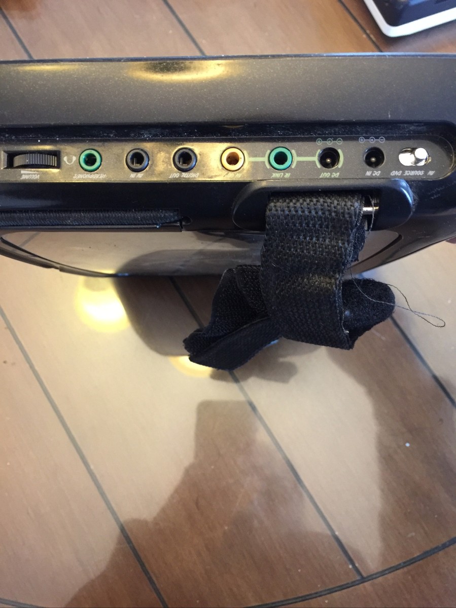 Rare Portable Disney Dual Screen DVD CD RW Player for parts