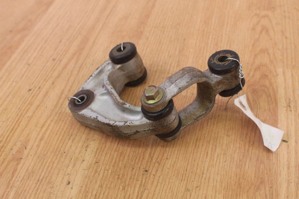 Brazo de acoplamiento amortiguador trasero Honda CR480R 1982 Foto 3 de 4