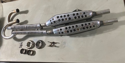 VERY NICE ORIGINAL Exhaust system CL450 HONDA SCRAMBLER CL 450 & CHROME COVERS