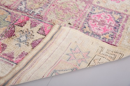 Vintage Handmade Rug 5.5 x 8.5 ft - Berber rug - Moroccan Rug - Purple Boho Rug - Picture 10 of 10