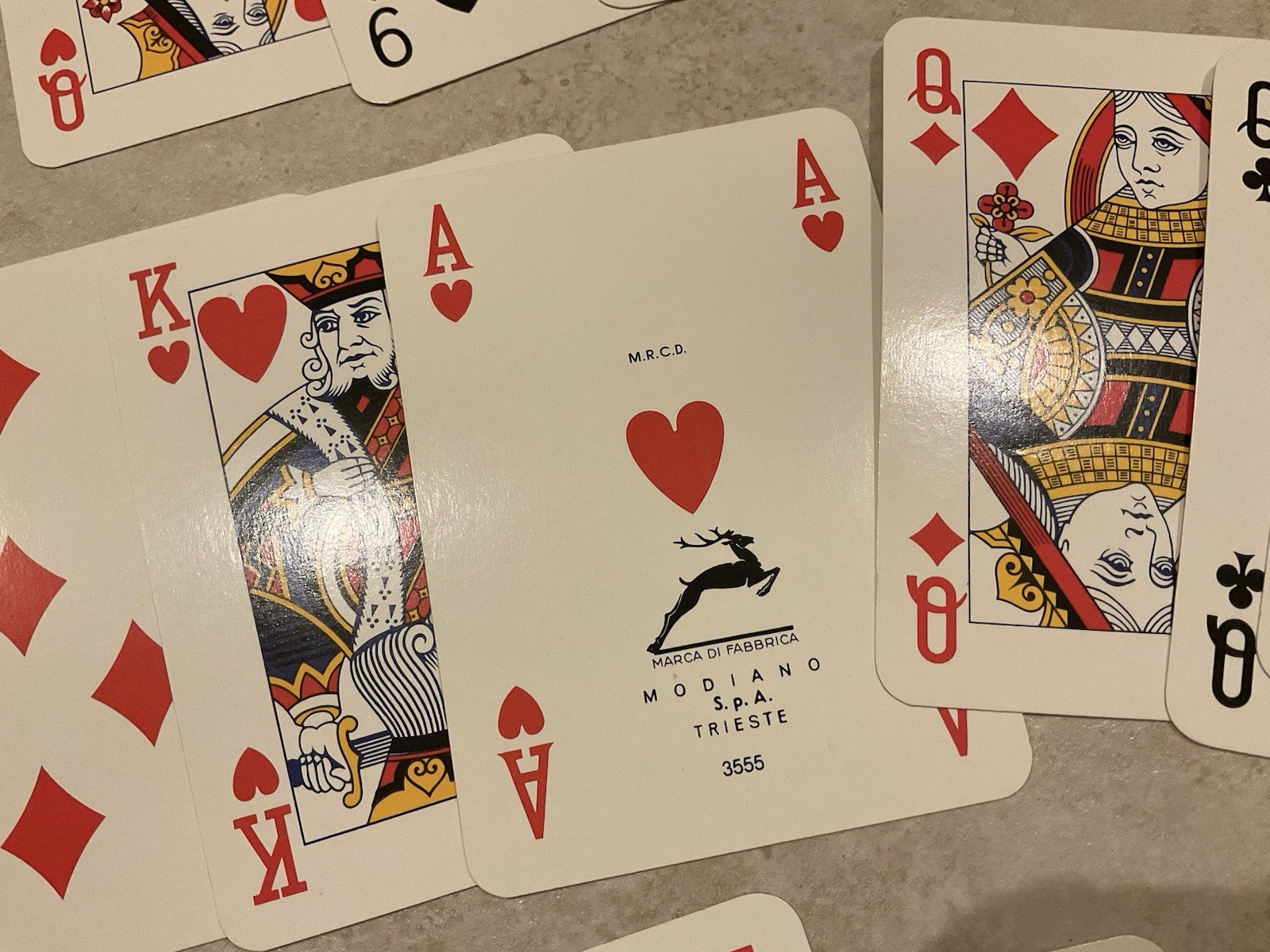 Vintage Modiano Italian Playing Card Deck Poker Black Gold Stripe Plastic Case