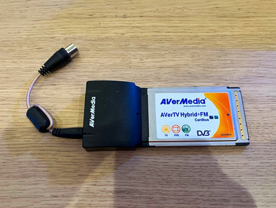 AVerMedia AVerTV Hybrid+FM E506 CardBus DVB-T TV-Tuner mit Antenneneingang