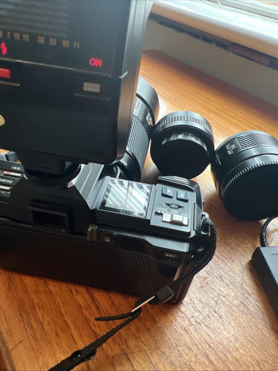 Minolta 7000 Camera With Kit And Accessories | eBay UK