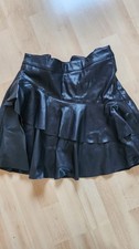 Leder Minirock Größe 34 Schwarz ONLY Faltenrock Details Goth Punk Rock Emo S