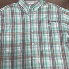Columbia Longsleeve Lightweight Button Up Men's Medium Omni Shade Plaid Vent