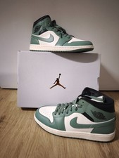 Nike Air Jordan Smoke Mid Neu Größe 43
