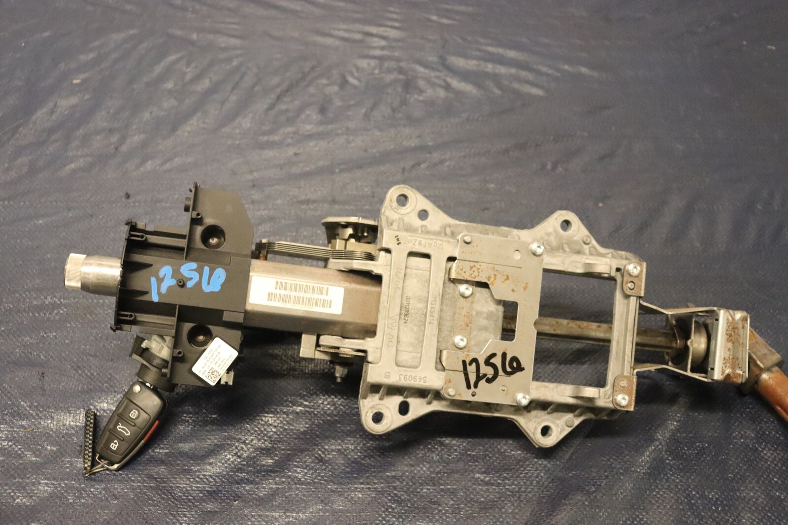 2012 AUDI R8 5.2 QUATTRO SPYDER V10 OEM STEERING COLUMN W INGITION & KEY #1256