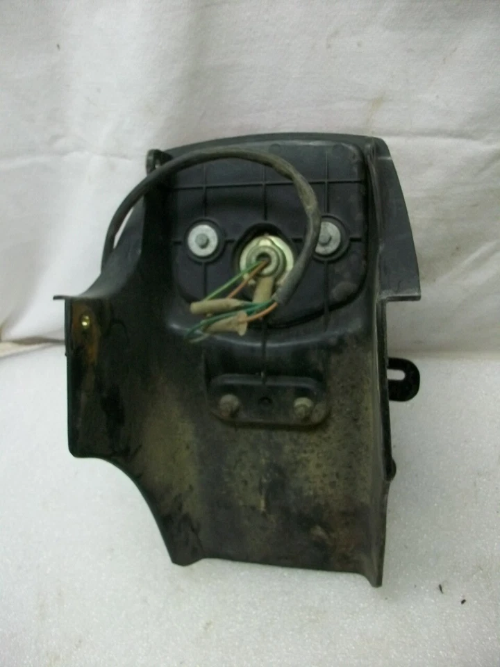 Honda CB400T 1980 Hawk matrícula trasera luz trasera CB 400T CB400 80-82 CB450T Foto 2 de 2