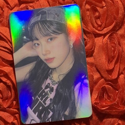Kazuha LE SSERAFIM Check Mate KPOP Girl Photo Shiny Card star Cap