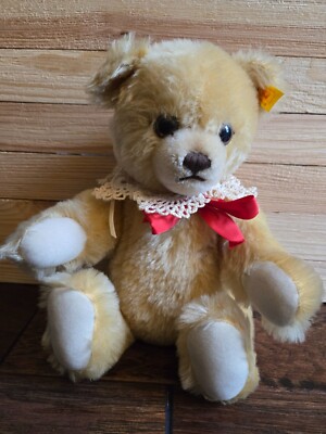 Steiff Teddy Bear EAN 011757