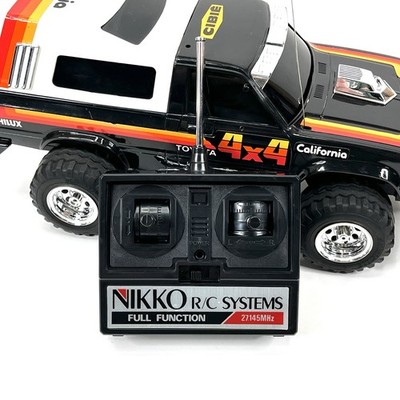 Vintage NIKKO Toyota Hilux 4WD Winch RC Truck 1/16 w/ Remote Japan