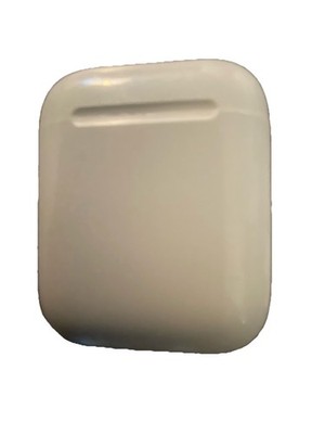 APPLE AirPods with Charging Case (第1世代) Apple AirPods 1st Generation with Charging Case - White for