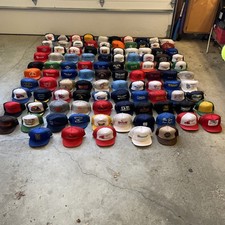 Vintage Lot Of 105 Trucker Hats Caps Snapbacks Truckers All Good Snaps And Foam