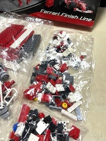 LEGO 8672 Racers Ferrari Finish Line