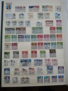 82 Briefmarken USA siehe Fotos