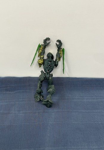 Final Faction Krepitus Kharn Bounty Hunter Actionfigur - Bild 4 von 15
